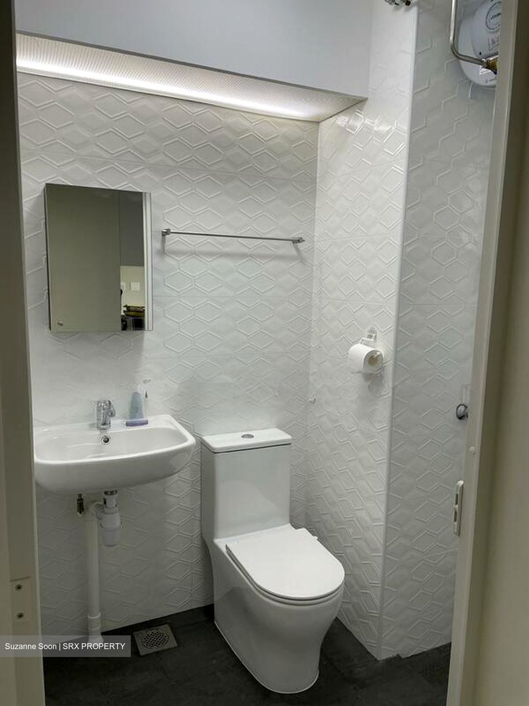 Eunos Crescent (Geylang), HDB 2 Rooms #559584711